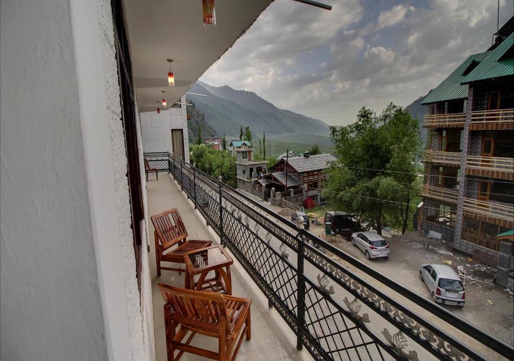 مايالي Hotel Kingston المظهر الخارجي الصورة